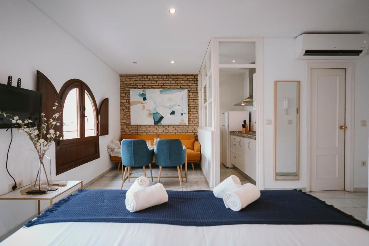 Complete Studio With Terrace - 1Bth- La Giralda Apartment Seville Exterior photo